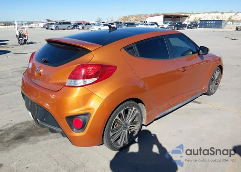 2016 Hyundai Veloster Turbo z USA, uszkodzony, nr VIN KMHTC6AE4GU278190